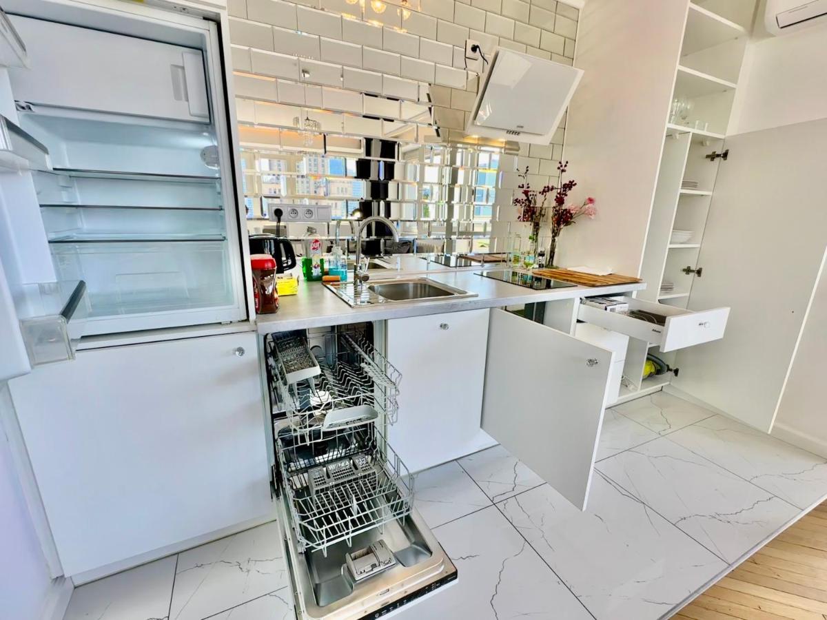 Apartmán Platinum Metro X2 Wifi 350 Mbs Netflix Hbo Appletv Varšava Exteriér fotografie