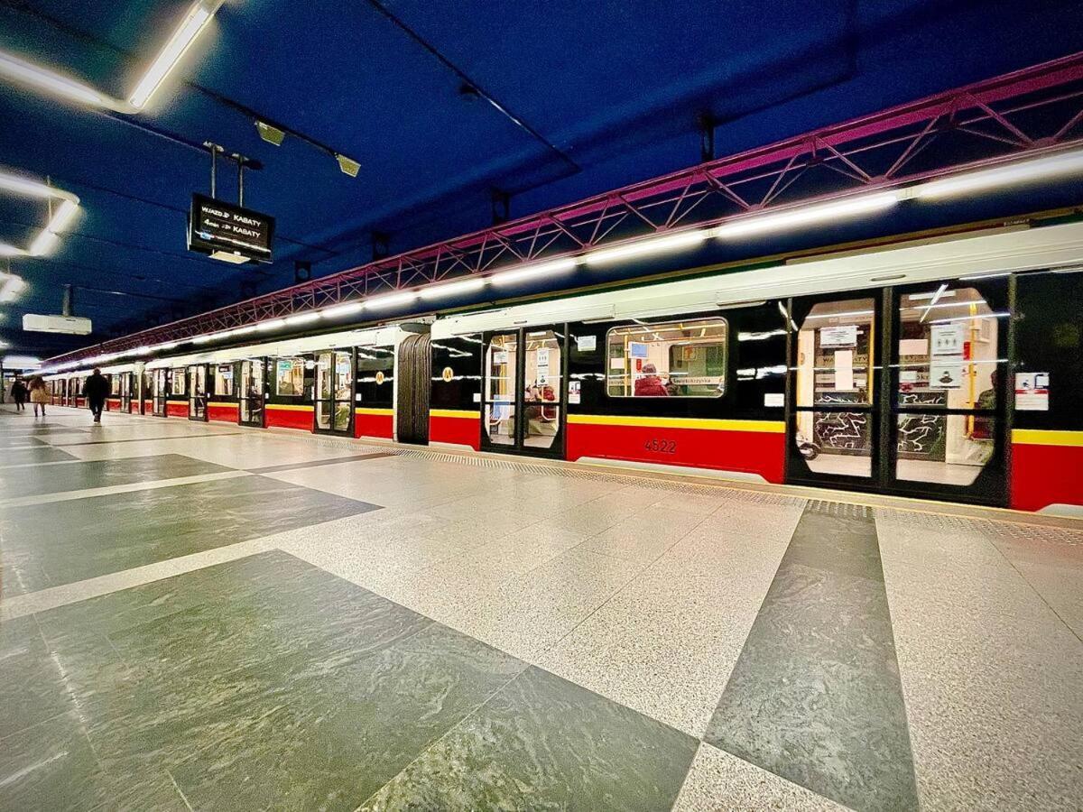 Apartmán Platinum Metro X2 Wifi 350 Mbs Netflix Hbo Appletv Varšava Exteriér fotografie